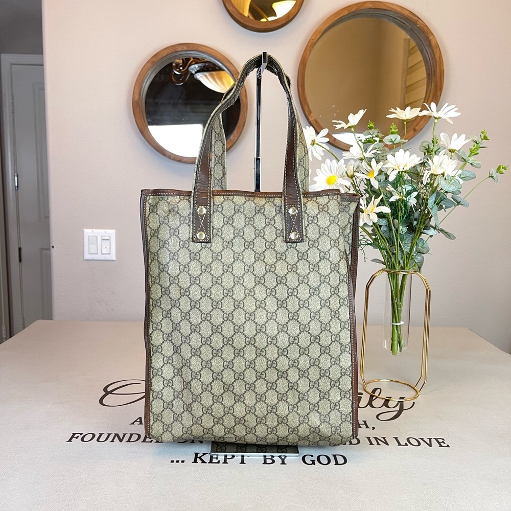 Gucci GG Logo Printed Totes Shoulder Bag - Picture 2 of 16